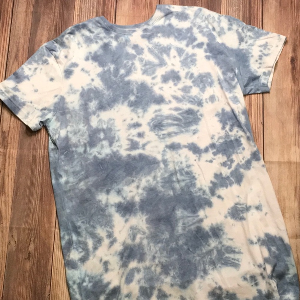 Brown Dyed Girl Tee Shirt Dress in Blue, Aqua and White Tie Dye